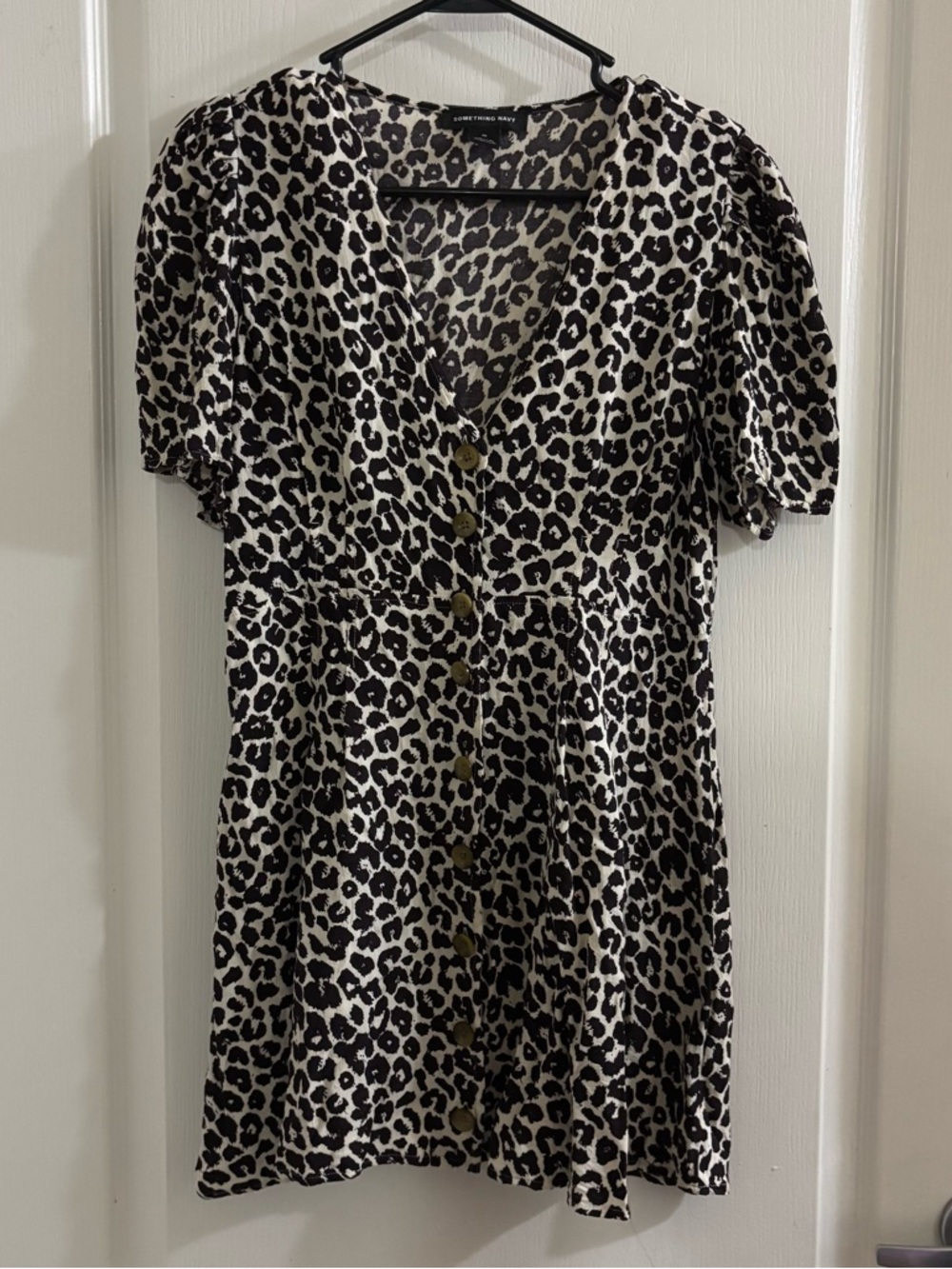 Something Navy Black & Ivory Leopard Button-Front Mini Dress